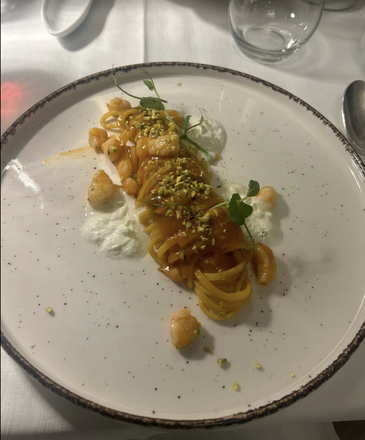 Piatto gourmet del ristorante del resort